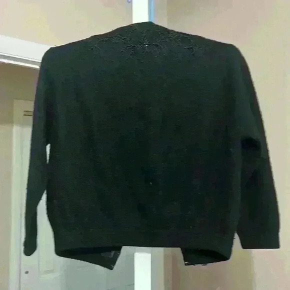 Vintage Beaded Cardigan with liner - Picture 3 of 7